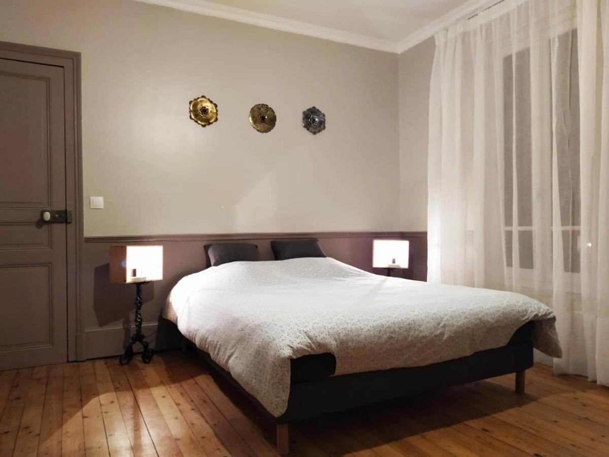 Bed and Breakfast L'Echappee Belle Шартр Экстерьер фото